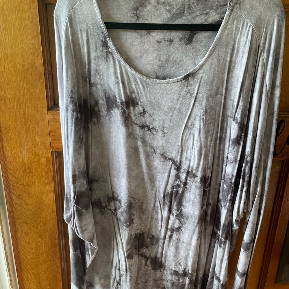 Oversized Tie-dye